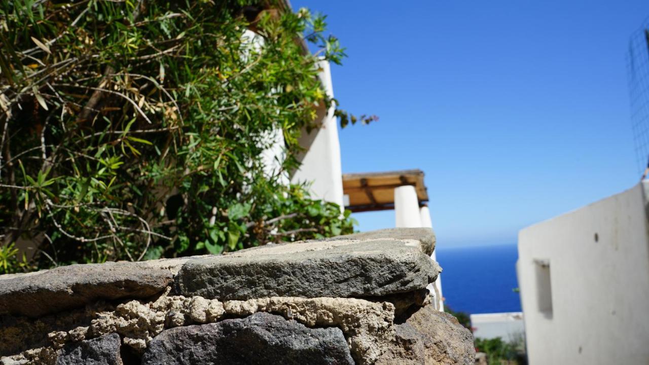 Le Casette Di Malfa Exterior photo