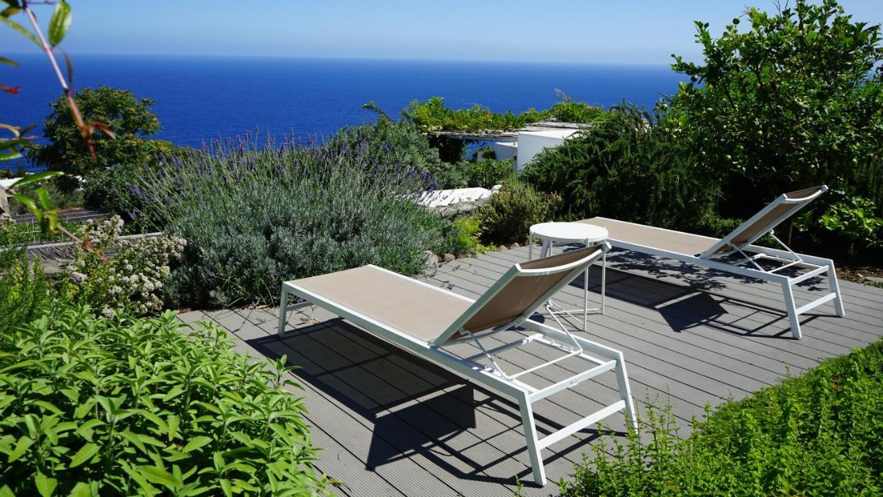 Le Casette Di Malfa Exterior photo