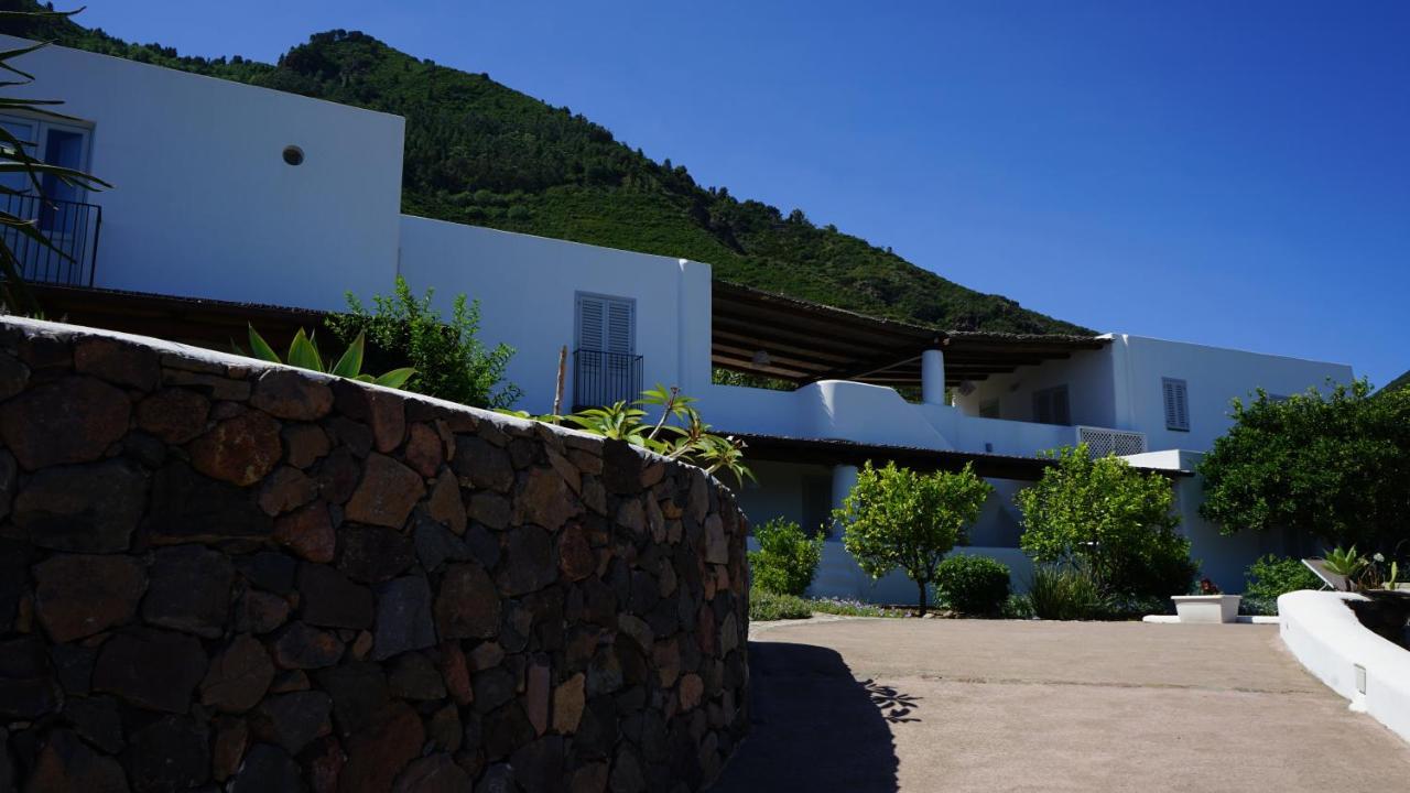 Le Casette Di Malfa Exterior photo